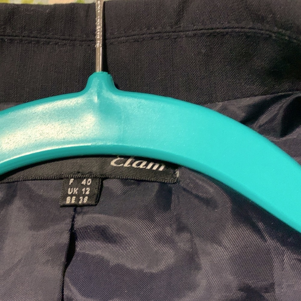 Jacket - Picture 5 of 6